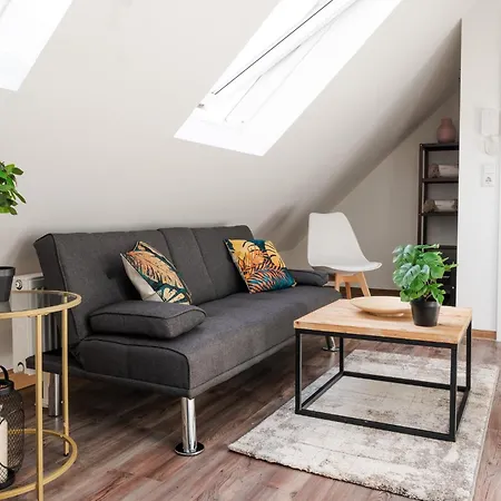 G-Living Klingenberger Strasse Apartman *