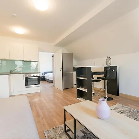 Apartmán Simplex Klingenberger Strasse